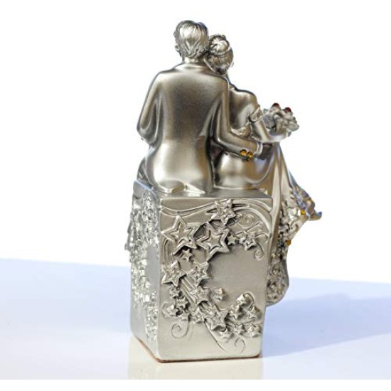 Lilone Romantic Couple Statue with Bouquet Showpiece 